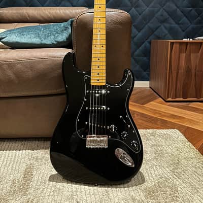 Fender Stratocaster Hardtail 2019 - Black image 1