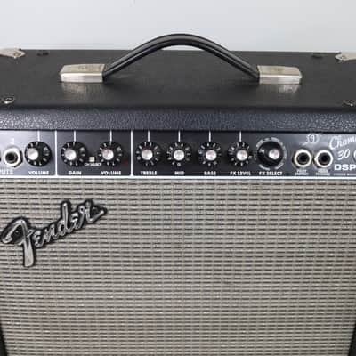 Fender Champion 30 DSP 2-Channel 30-Watt 1x10" Guitar Practice Amp with Onboard Effects image 2
