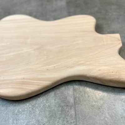 Jazzmaster body poplar image 5