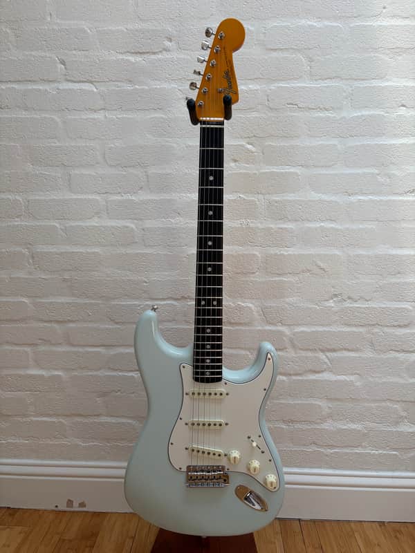 Fender American Vintage II '65 Stratocaster 2025 - Sonic Blue