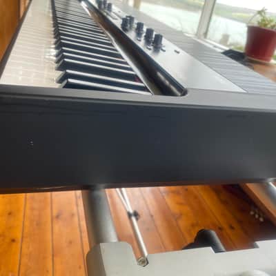Korg Grandstage 73-Key Digital Piano 2017 - Present - Black image 3