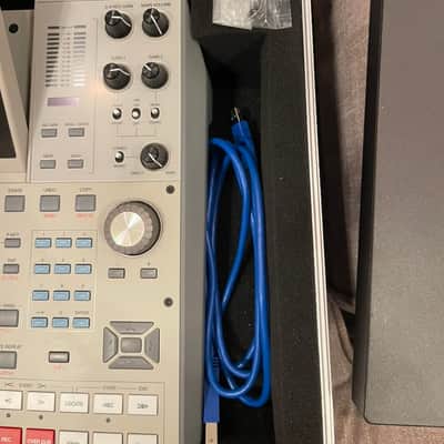 Akai MPC X SE (Special Edition) 2020s - Retro with Analog Case image 8