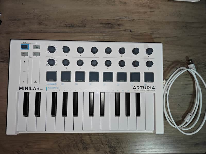 Arturia MiniLab MkII 25-Key MIDI Controller | Reverb