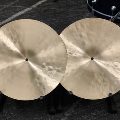 Meinl 15" Byzance Traditional Extra Hammered Hi-Hat Cymbals (Pair) - Traditional image 6
