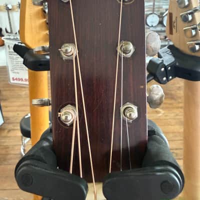 Martin D-28 1973 - Natural - Restored image 8
