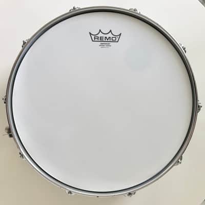 Vintage Ludwig 6.5x14” Supraphonic LM402 Snare Drum image 3