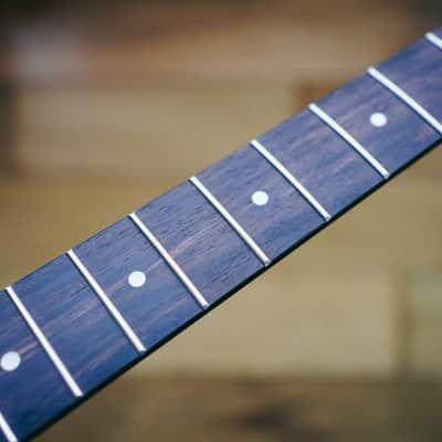Stratocaster Neck – Roasted Maple & Rosewood | Unfinished | 21 Frets | Bone Nut image 8