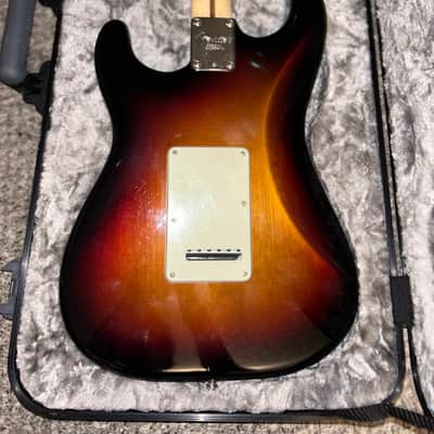 Fender American Professional Stratocaster HSS Shawbucker with Rosewood Neck 2017 - Sunburst image 5