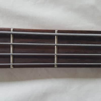 Hohner The Jack Natural Walnut Gloss, 24 frets, Headless, Steinberger Bridge, EMG Active pickups + X image 3