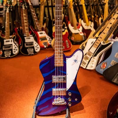 Gibson Thunderbird 1976/77 Re-Fin image 2