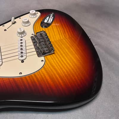 2004 Fender Limited Edition FSR Flamed Maple Top Stratocaster image 16