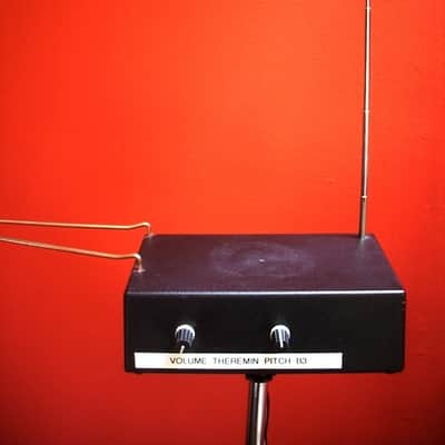 Dan Burns B3 Theremin image 1
