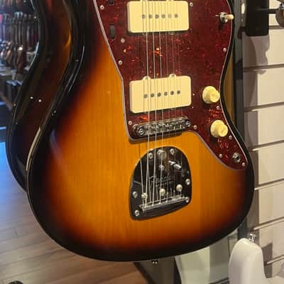 Fender Classic Player Jazzmaster Special 2015 -Sunburst image 1