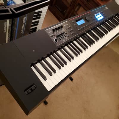 MUST SEE!!! ROLAND JUNO DS88 FULLY INSPECTED/SERVICED AND IN AMAZING CONDITION! image 11