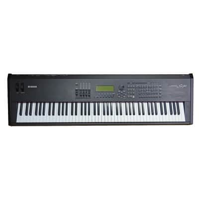 Yamaha S90