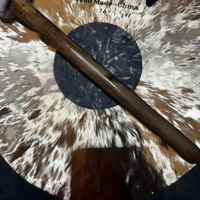 Wuhan 16" Chau Gong w/ Mallet image 2