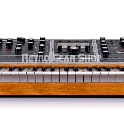 Moog One 16-Voice 16v New Polyphonic Analog Synthesizer Keyboard NEW image 4