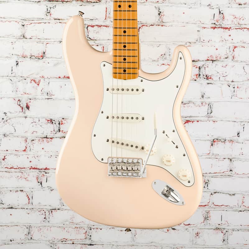 Fender - Vintera III Late '60s Stratocaster - Electric Guitar w/ Maple Fingerboard - Olympic White - w/ Deluxe Gigbag image 1