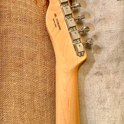 Fender Made in Japan Traditional 60's Telecaster  2022 - Lake Placid Blue image 9
