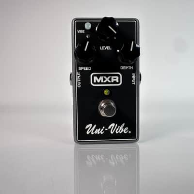 MXR Uni-Vibe Chorus & Vibrato Guitar Effects Pedal