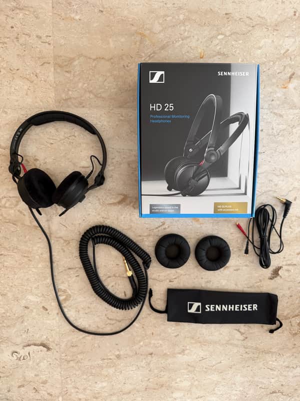 Sennheiser HD 25 Plus (DJ Headphones) image 1
