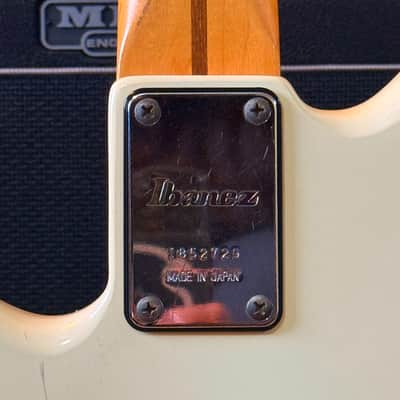 Ibanez RB650-WH Roadstar II Bass with Maple Fretboard - 1985 - White image 10