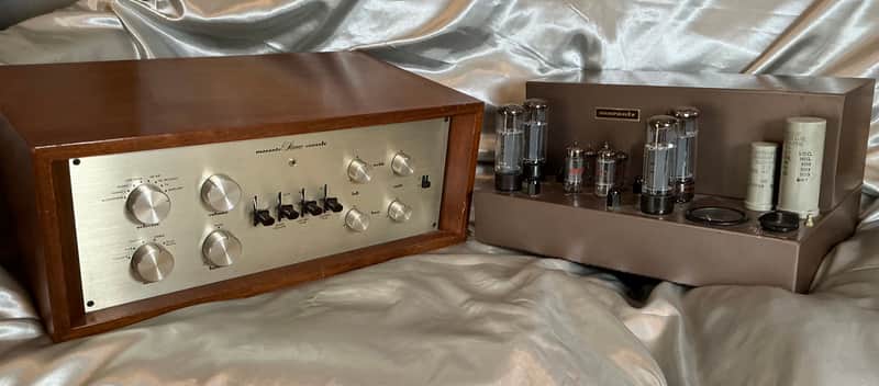 c.1960 Marantz Model 7 Tube Preamplifier And Model 8 Tube Power Amplifier Excellent Condition With Original Natural Wood Preamp Cabinet