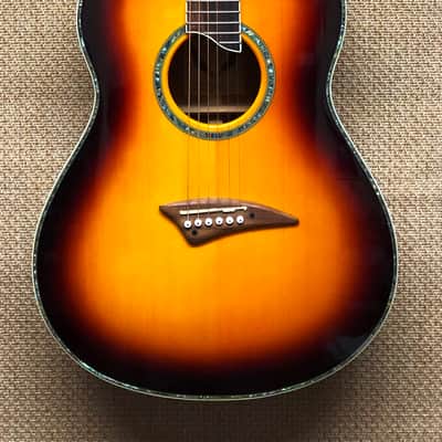 Dean Studio S Deluxe VS (Vintage Sunburst) Acoustic Guitar, Solid Spruce Top, Mahogany, Bag image 2