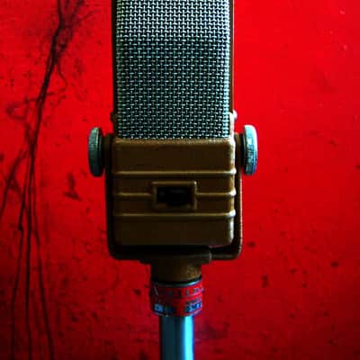 Vintage RARE 1940's Airline / Electro-Voice V-1 Ribbon Velocity Microphone w 423 model stand PROP image 7