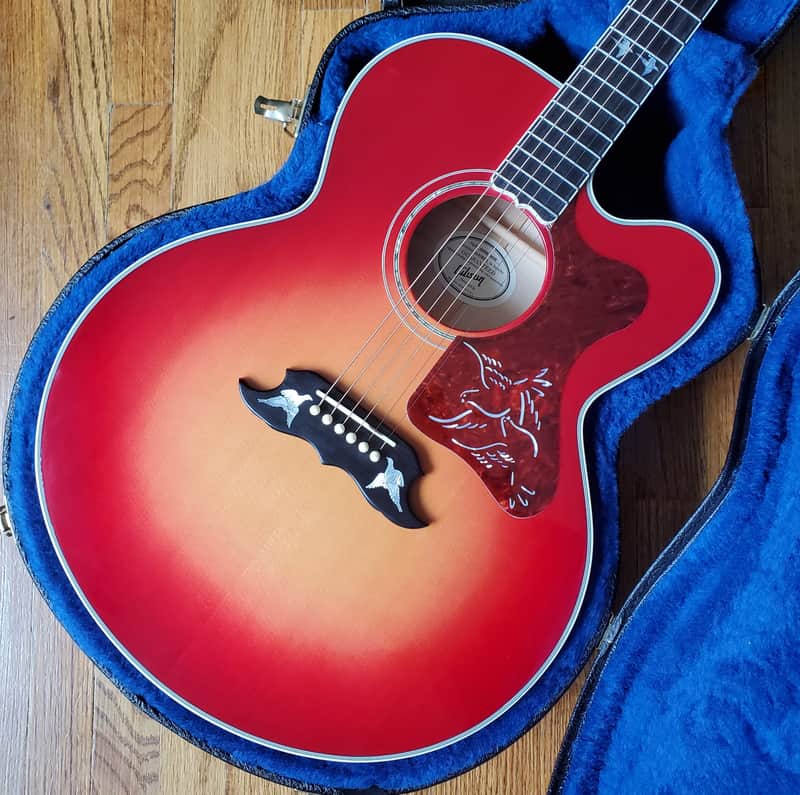 Gibson Montana Custom Shop Super Dove Acoustic 1 of 1 || Dove + Super Jumbo Cherry Sunburst Flamed Maple