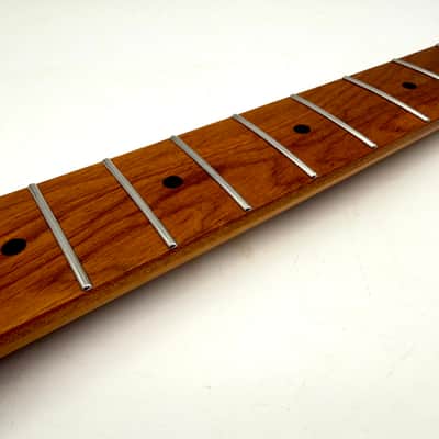 HooDoo Stratocaster Neck Roasted Maple Nitro New hsn6483 image 3