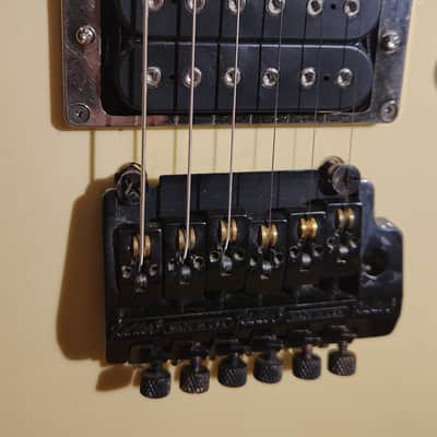 Vintage 1980s Charvel Model 2 Cream w/ Kahler & DiMarzio Super Distortion image 6