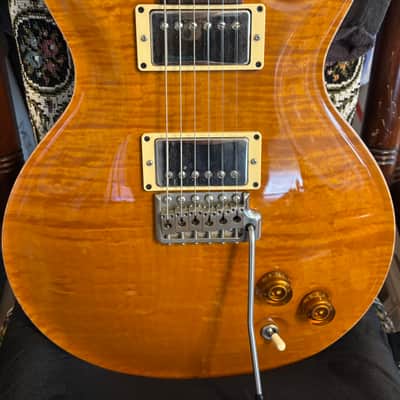 PRS Santana Signature III 10-Top - Santana Yellow image 1