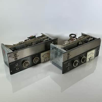 Vintage Roberts Akai Dual Mono Tubes Preamplifier Matched Pair