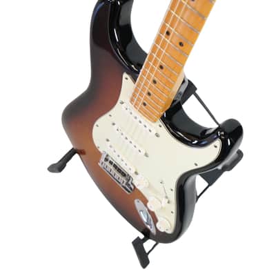 Fender American Deluxe Stratocaster - 2012 image 9