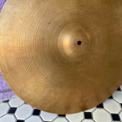 VINTAGE 1970's Paiste 18" 2002 Black Label Crash 1700G image 5