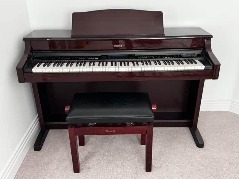 Roland KR-575 intelligent digital Piano- excellent condition image 1