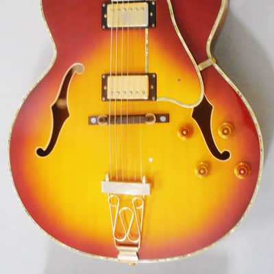 Samick 2001 HJS-650/TR Artist Series Archtop Electric Hollow Body Guitar in Sunburst w/Case image 3