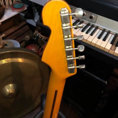 Fernandes-1980's-Limited Edition- Electric Guitar  - Cream image 6