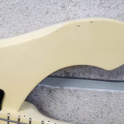 Rickenbacker 4003 Tuxedo White image 7