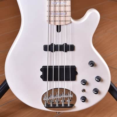 Lakland Skyline 55-02 Custom White Pearl image 4