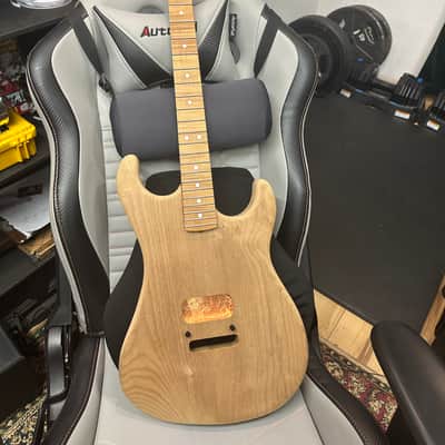 Musikraft Kramer pacer body and holy grail neck 2025 - Aged oil image 1