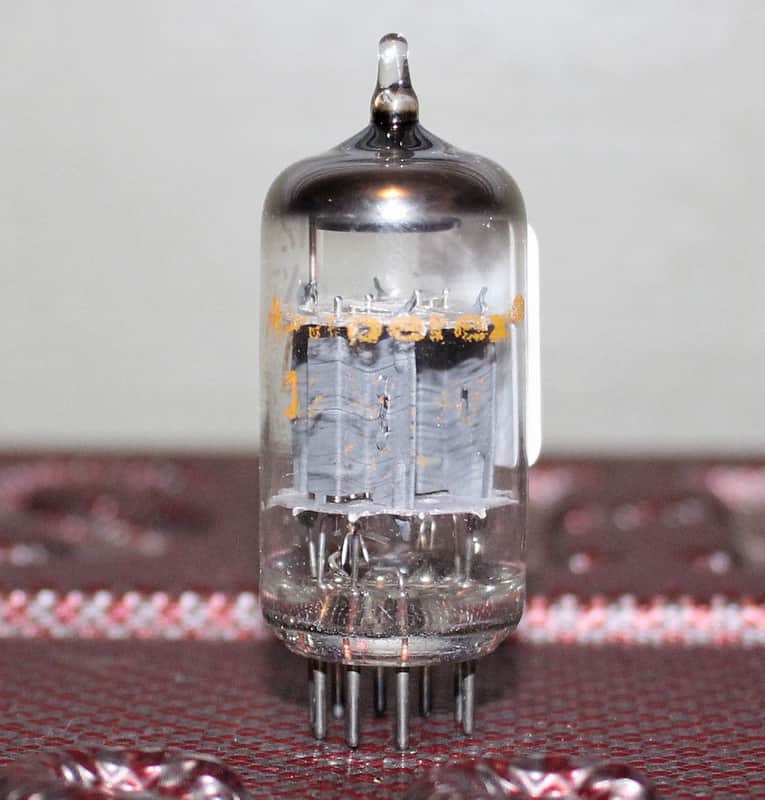 GE 7025 12AX7 PERFECT BALANCE SHORT PLATE HALO GETR TEST NOS++ MINTY VINTAGE 1970'S FOR AMPEREX image 1