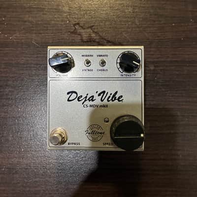 Fulltone CS-MDV MkII Custom Shop Mini Deja Vibe MkII 2010s - Silver image 1