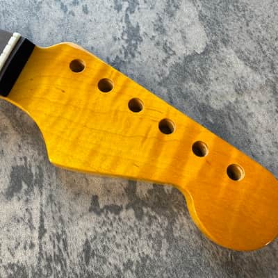 BMC Guitar Neck Strat® Stratocaster® 21 Fret Amber Flame Maple With Rosewood Fingerboard Rounded Fret Ends 9.5 Radius  SFMRA21 #3 image 3