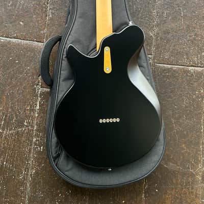 Eastman Fullertone SC'52 2025 - Present - Moss Black image 10