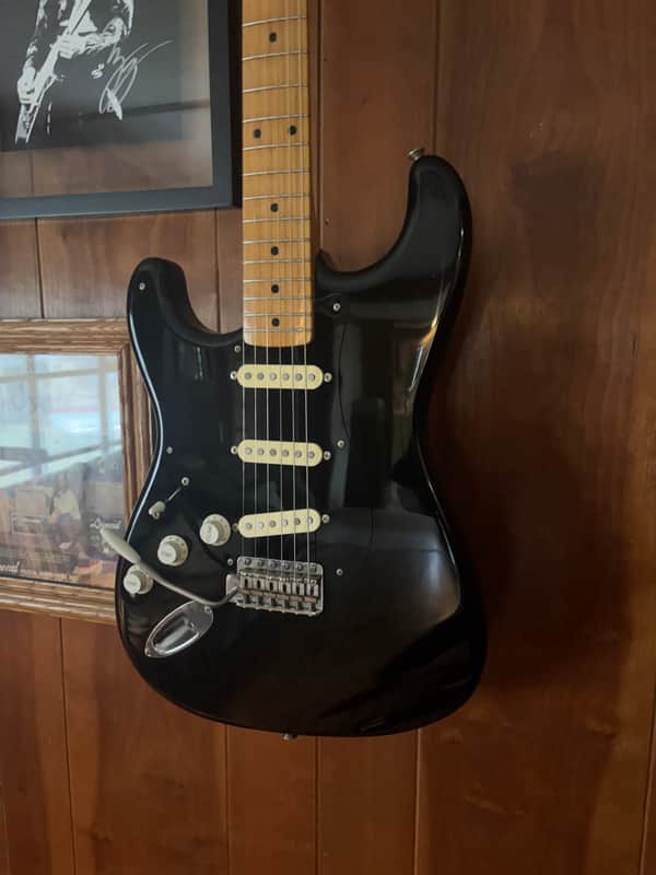 1989 David Gilmour Inspired Fender ST-57 Stratocaster Reissue Left-Handed MIJ