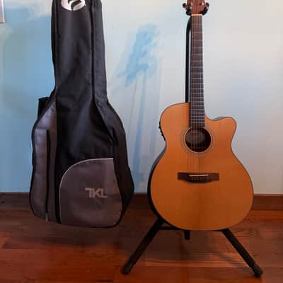 Mitchell T413CE *Comes with Gig Bag* image 1