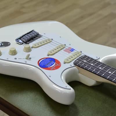 Fender Jeff Beck Stratocaster - Olympic White - Incl Vintage Style Tweed Case image 8