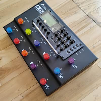 Fractal Audio Systems AX8 Amp Modeler + Multi-FX Processor - 2015 - 2020 - Black - Custom Colored Foot Caps image 4